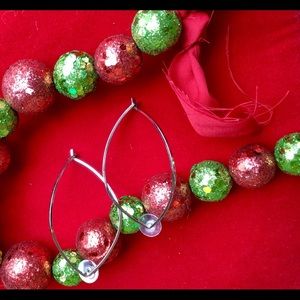 SALE Sterling Silver inv hoops. Large. Very pretty